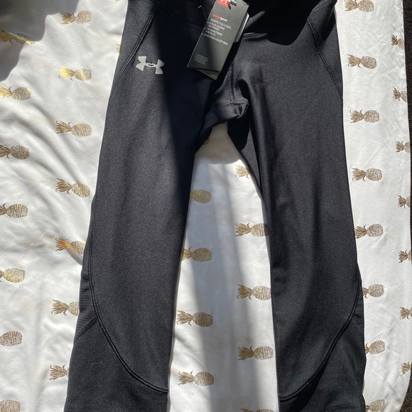 NWT Under Armour Leggings - Picture 1 of 3